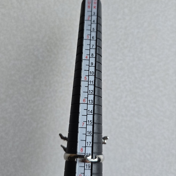 🦋 Black Butterfly Gem Ring - Picture 7 of 7